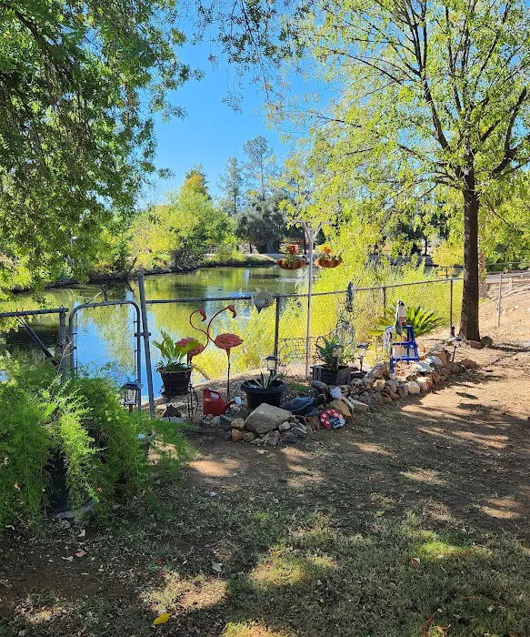 Meadowbrook RV Park Picture 10