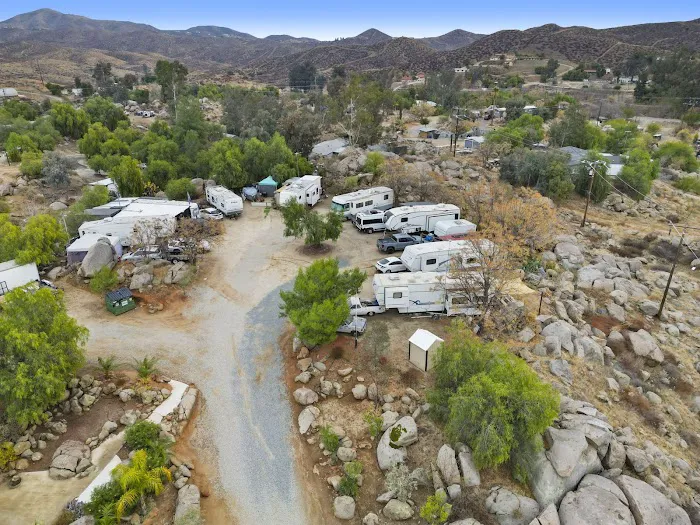 Palm View RV Park & Campground Picture 8