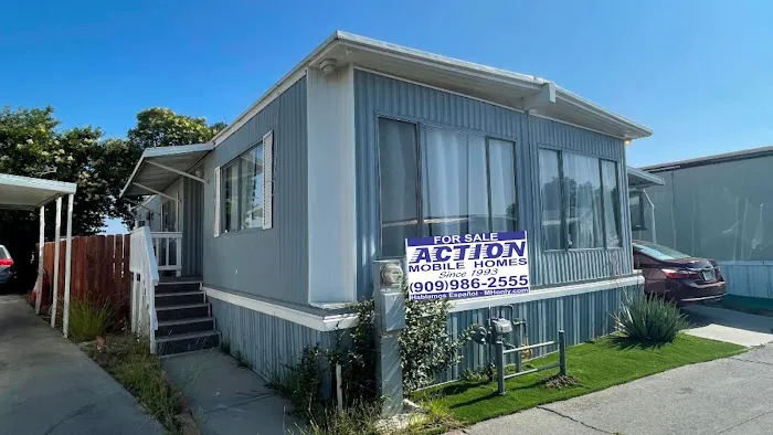 Orangewood Estates Mobilehome Picture 1