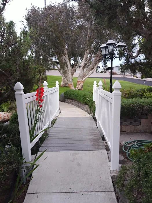 Rancho Calevero Mobile Home Park Picture 5