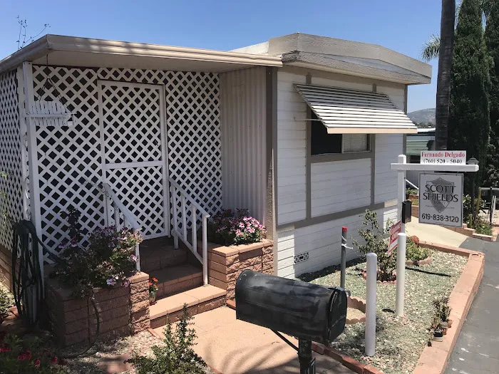 Sierra Vista Mobile Park Picture 9