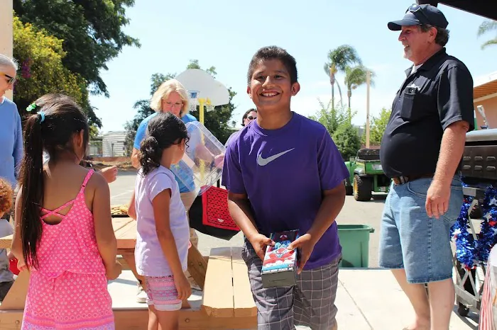 Vista Manor Picture 9