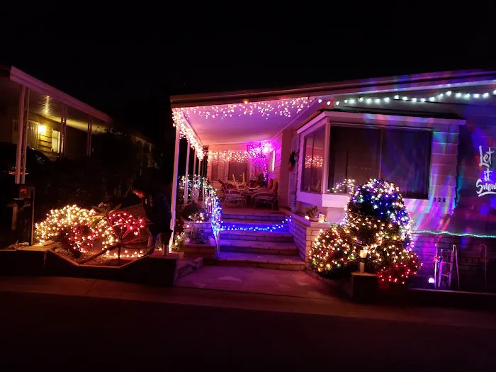 Mertz Del Amo Estates Picture 6