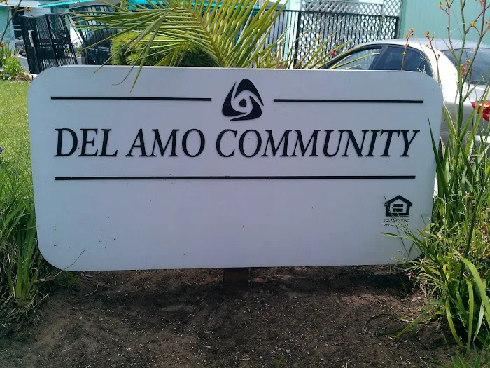 Del Amo Mobile Home Park Picture 10