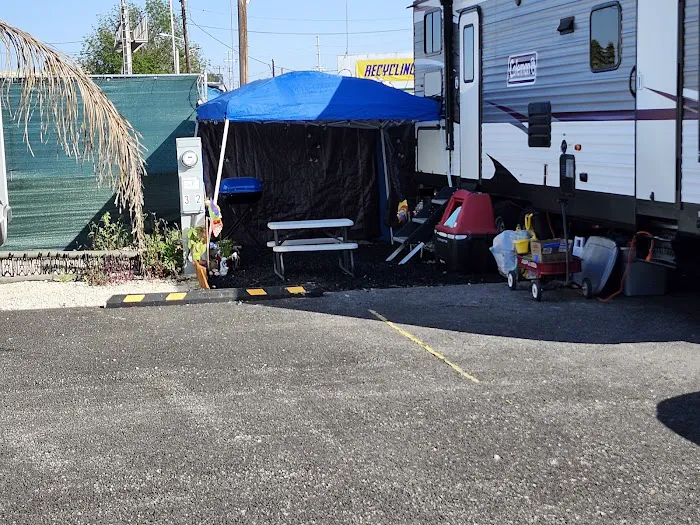 OCEANS 12 PARK RV Picture 10