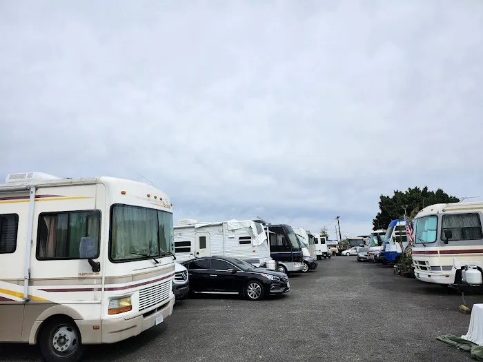OCEANS 12 PARK RV Picture 2