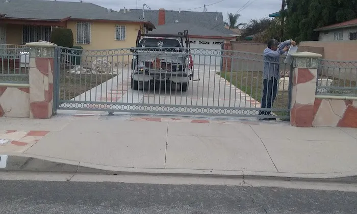 Vera Carson Mobile Home Park Picture 4