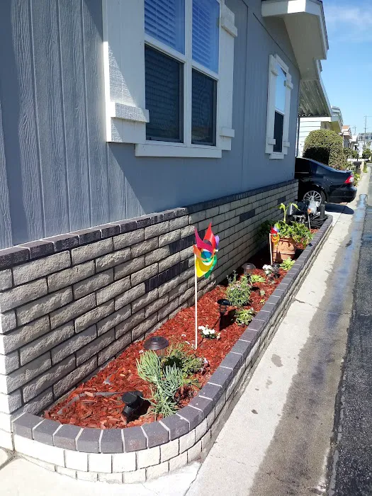 Harbor City Mobile Home Park Picture 7
