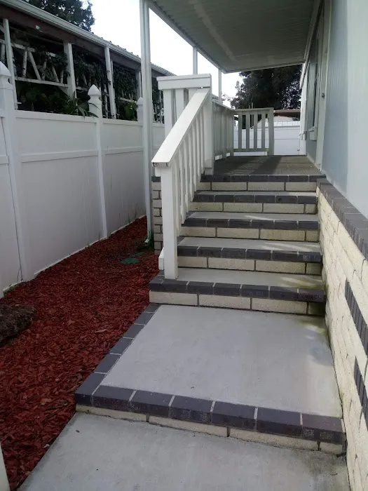 Harbor City Mobile Home Park Picture 4