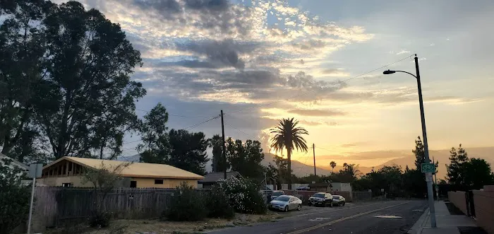Ninth Street Mobile Home Park Picture 7