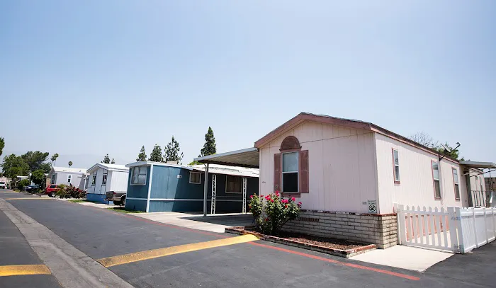 Ninth Street Mobile Home Park Picture 9