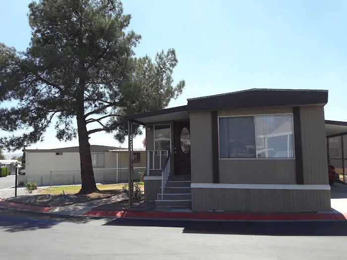 Pacific Palms Mobile Home Park Picture 9