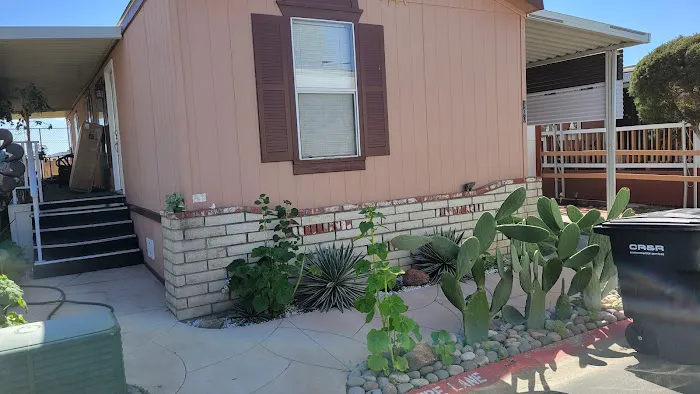 Lake Perris Village Picture 5