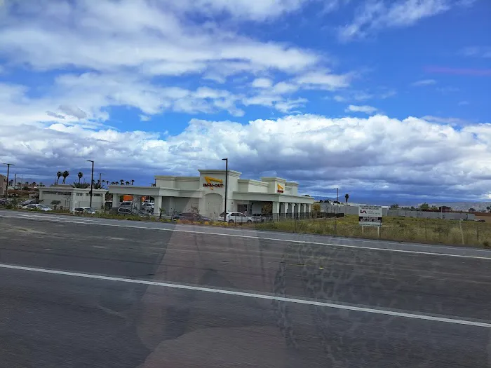 Lake Perris Village Picture 3