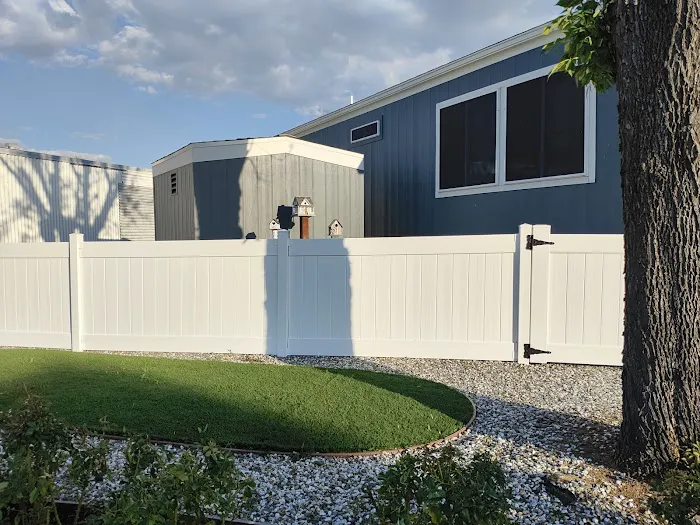 Sun City Mobile Home Estates Picture 4