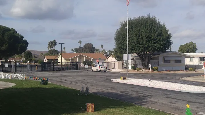 Sun City Mobile Home Estates Picture 9