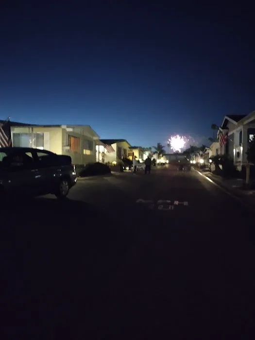 VISTA VILLAGE MOBILE HOME PARK Picture 3