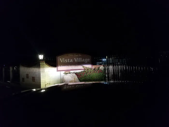 VISTA VILLAGE MOBILE HOME PARK Picture 1
