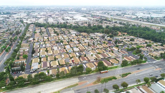 Carson Harbor Village Picture 2