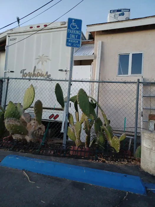 Paradise Trailer Park Picture 2