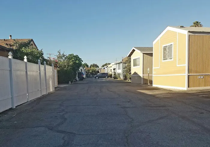 Best Ever Mobile Home Park Picture 1