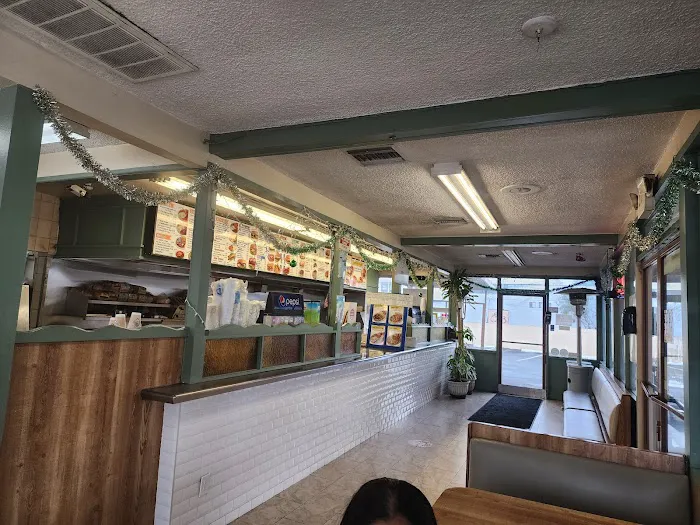 Carson Gardens Trailer Lodge Picture 2