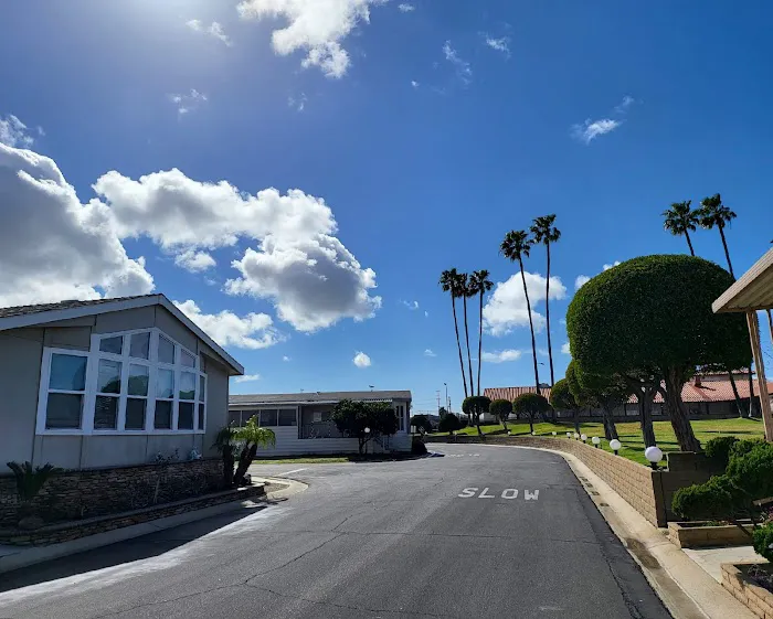 San Rafael Mobile Home Park Picture 6