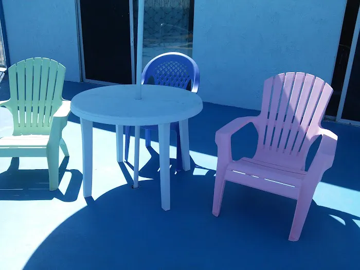 Rainbow Mobile Home Park Picture 3