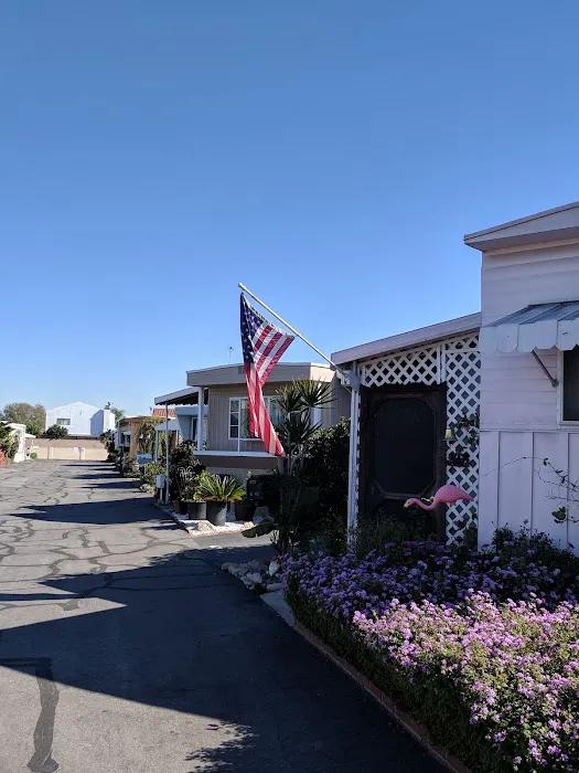 Torrance Gardens Mobile Home Park Picture 1