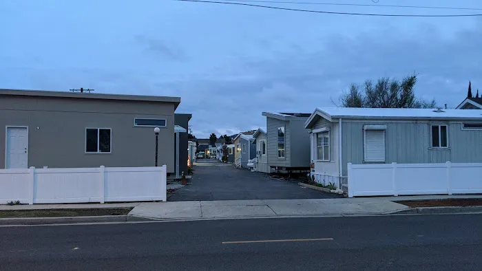 Crestview Lodge For Mobile Picture 6