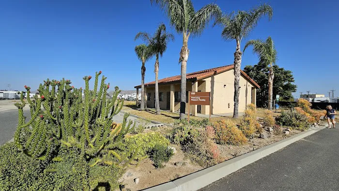 MARCH RESERVE AFB, FamCamp RV Park. Picture 7