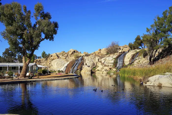 The Lakes at Hemet West Picture 4