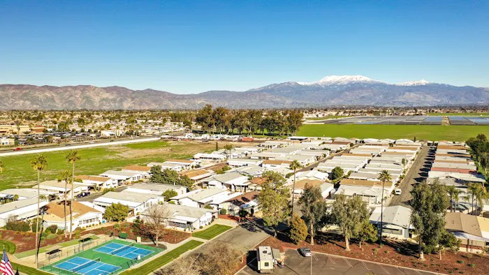 The Lakes at Hemet West Picture 3