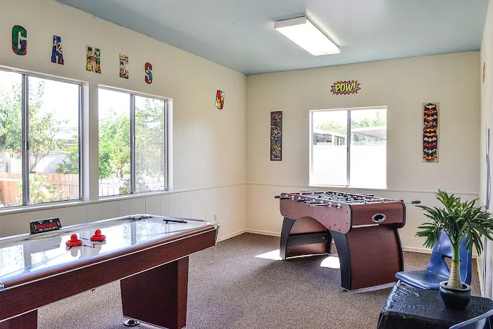 Springdale Estates Picture 5