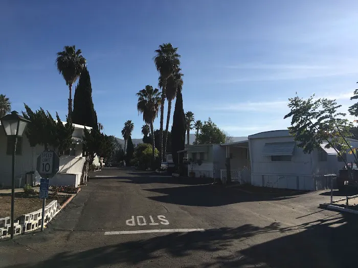 EZ Living Mobile Home Park Picture 10