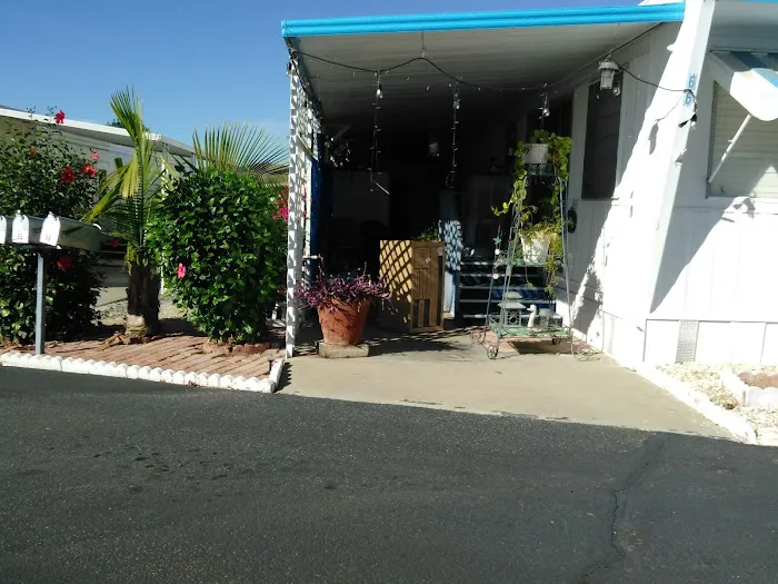 Bel Aire Mobile Estates Picture 3