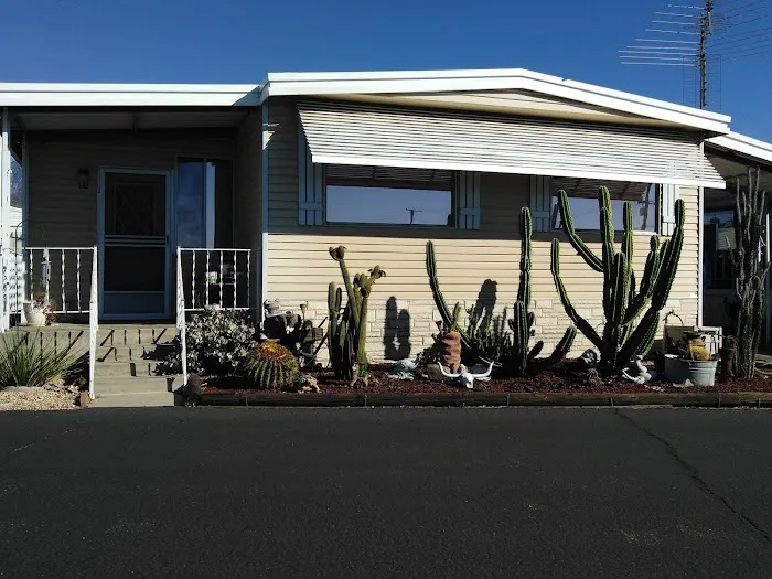 Bel Aire Mobile Estates Picture 10