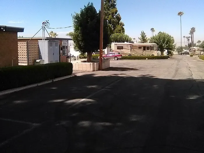 Skyline Village Mobile Home Pk Picture 7