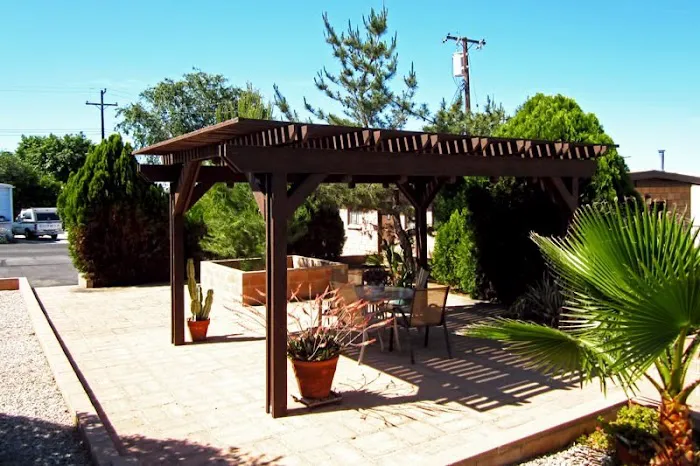 Valley Breeze Mobile Home Park Picture 5