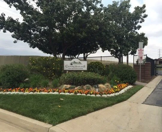 Country Highlands Picture 1