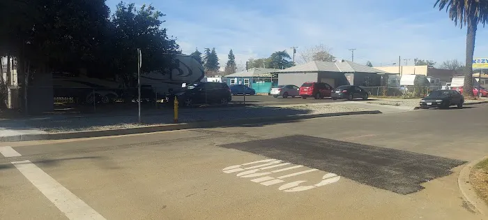 Kozy trailer park Picture 2