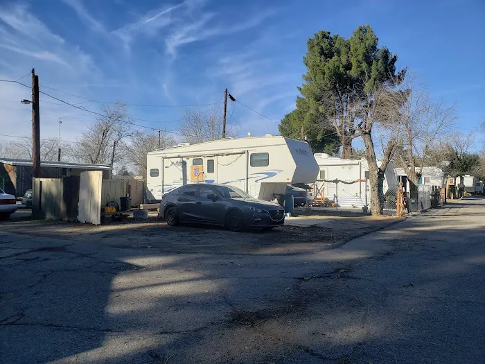 Pioneer Mobile Village Picture 3