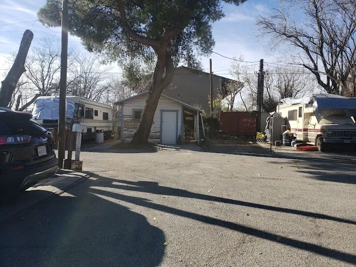 Pioneer Mobile Village Picture 2