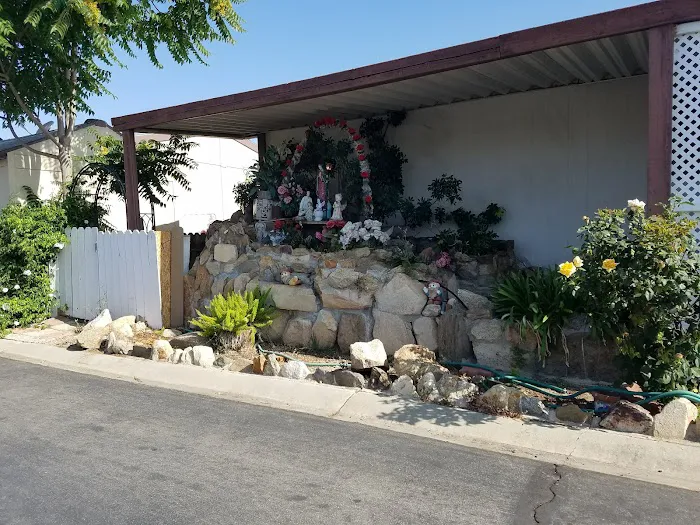 Californian Mobile Home Park Picture 1