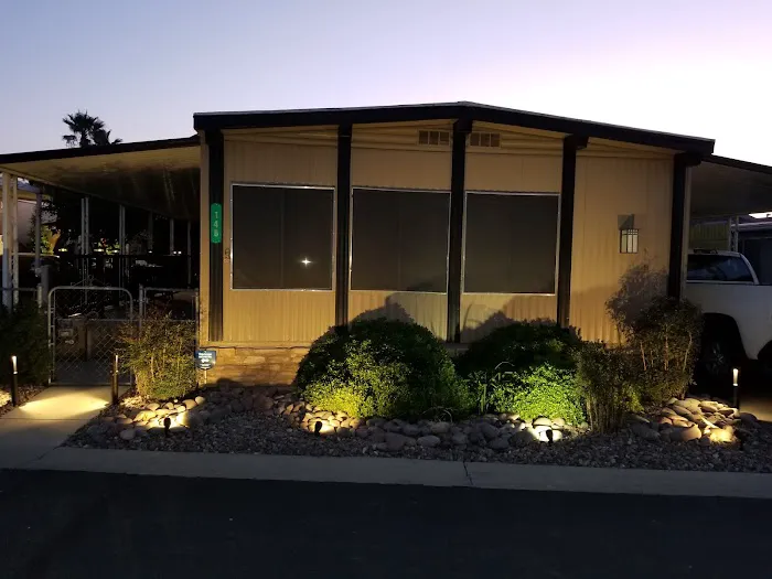 Devonshire Downs Mobile Home Picture 2