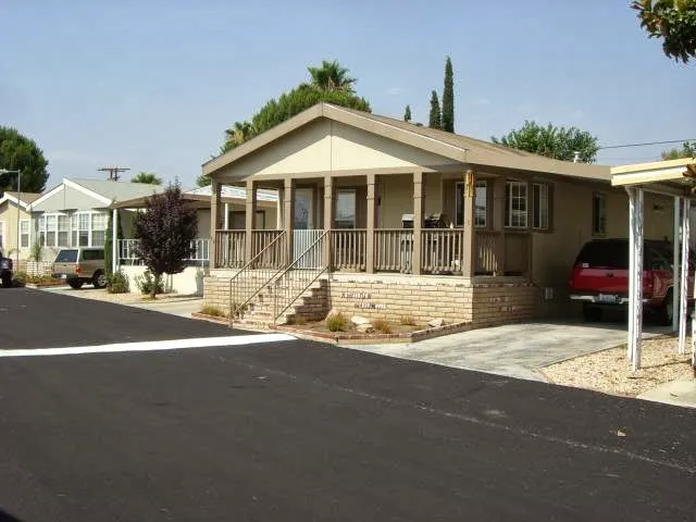 Sun Valley Estates Manufactured Housing Community Picture 4