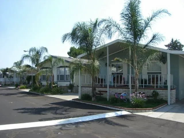 Sun Valley Estates Manufactured Housing Community Picture 6