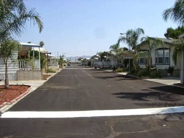 Sun Valley Estates Manufactured Housing Community Picture 5