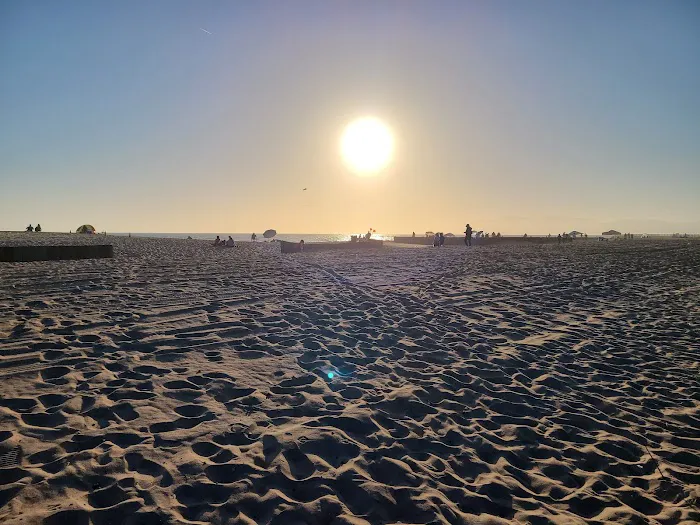 Dockweiler State Beach RV Park Picture 7