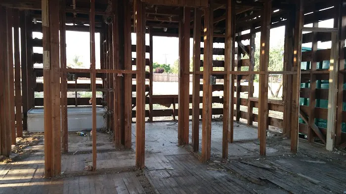 Linda Vista Mobile Home Park Picture 4